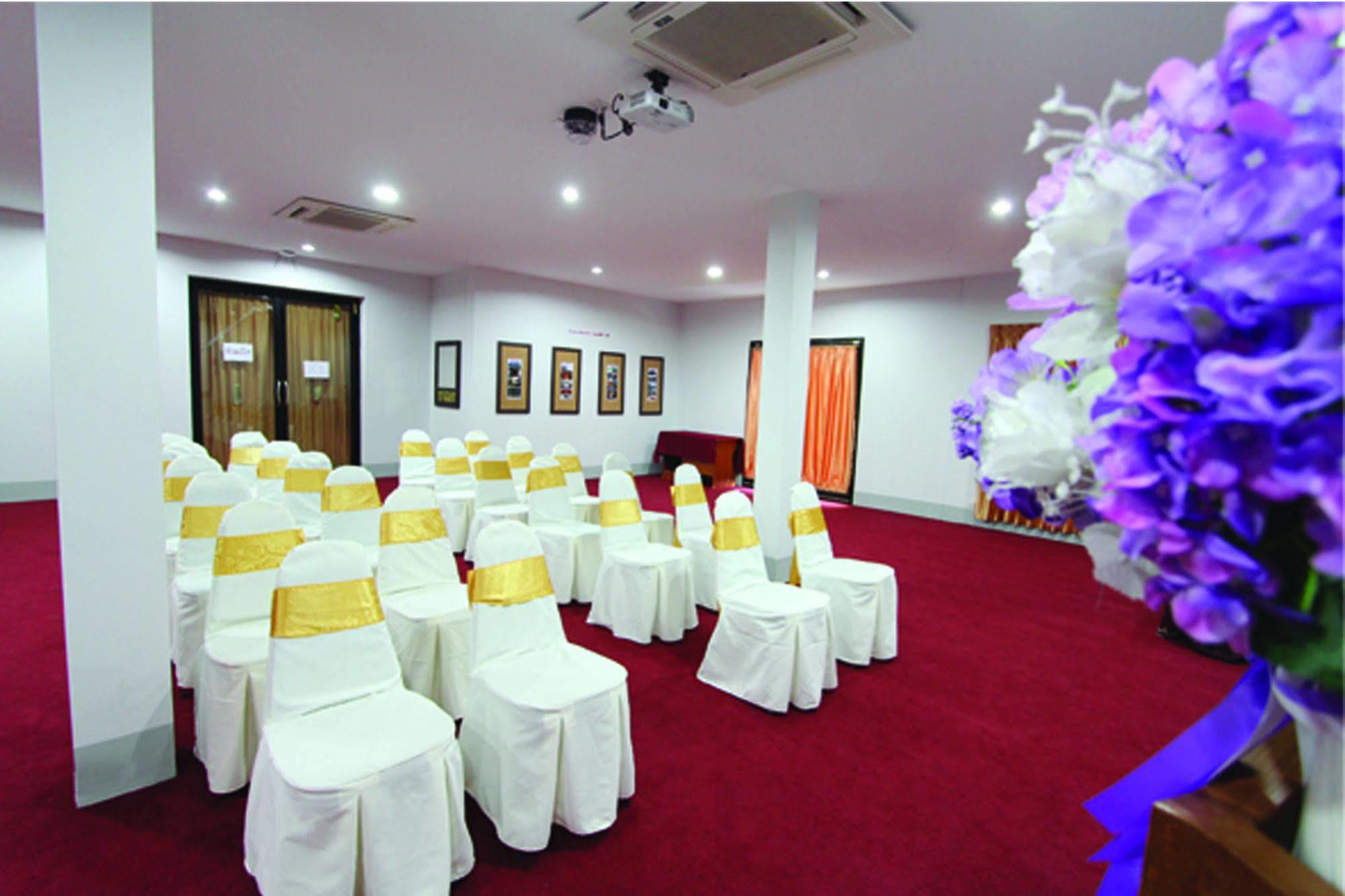 Airbest Gemtree Lampang Hotel المظهر الخارجي الصورة